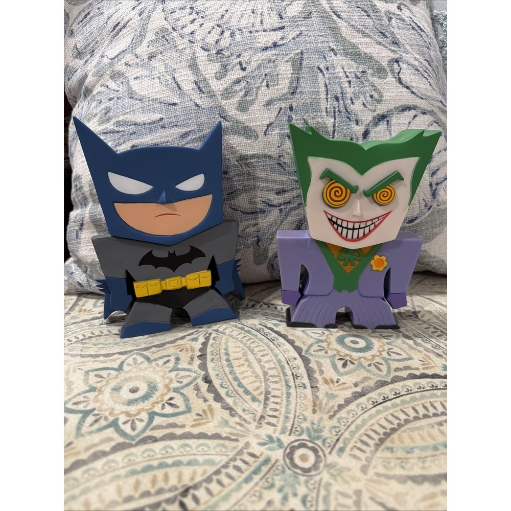 Funko Blox DC Universe BATMAN & THE JOKER #1 & 2 Vinyl Figure Comics Pop Figure